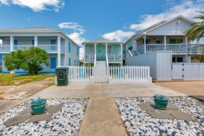 Lazy Days Cottage - Amazing Views and Great Location! home